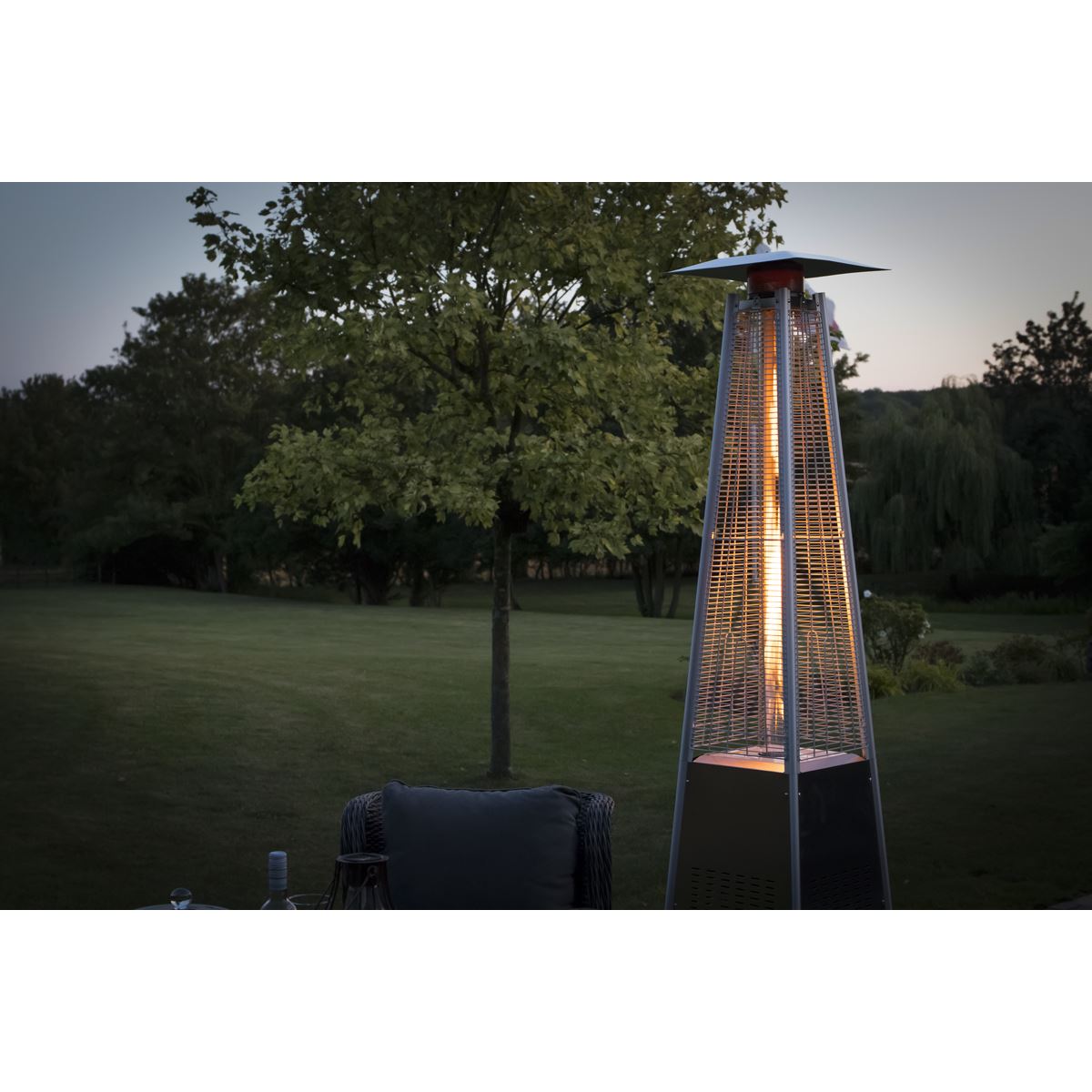 Dellonda 13kW Pyramid Gas Patio Heater 13kW Commercial/Garden Use - Stainless Steel