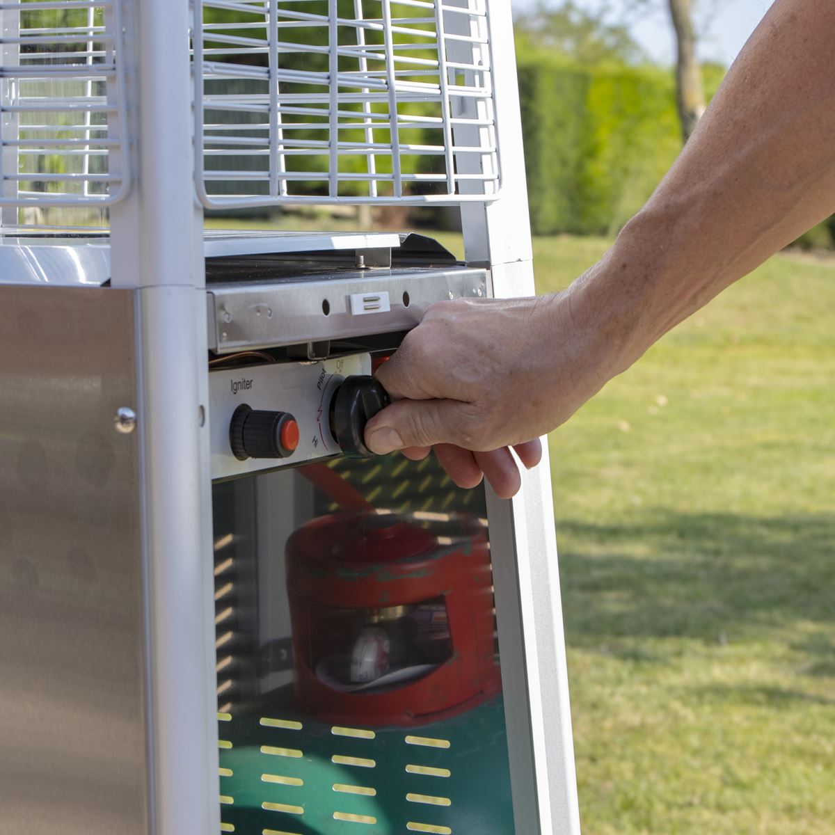 Dellonda 13kW Pyramid Gas Patio Heater 13kW Commercial/Garden Use - Stainless Steel