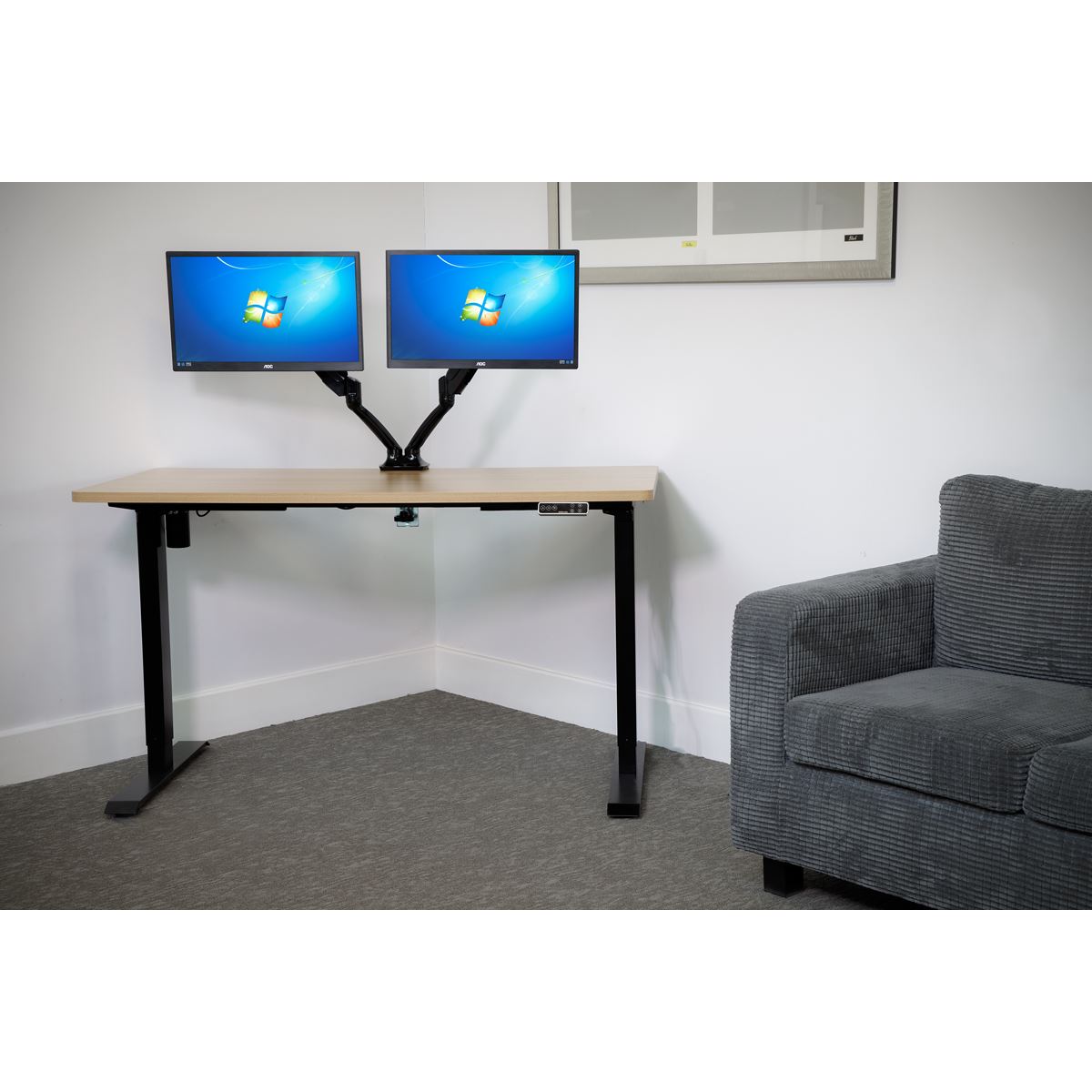 Dellonda Oak Electric Adjustable-Height Standing Desk with Memory, Quiet & Fast 1400 x 700mm