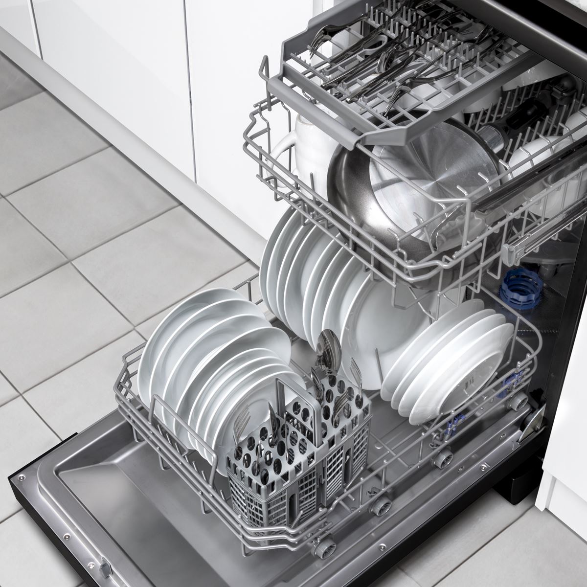 Slimline Freestanding Dishwasher 45cm Wide 10 Place Settings - Black