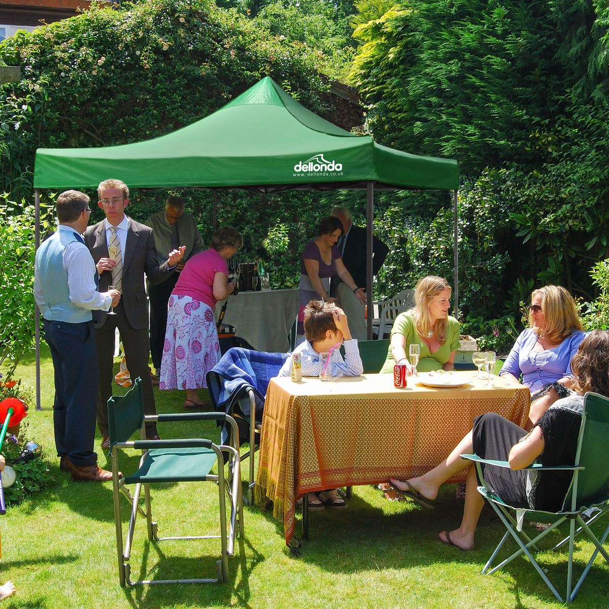 Dellonda Dark Green Premium 3 x 3m Pop-Up Gazebo, PVC Coated, Water Resistant Fabric, Supplied with Carry Bag & Accesories
