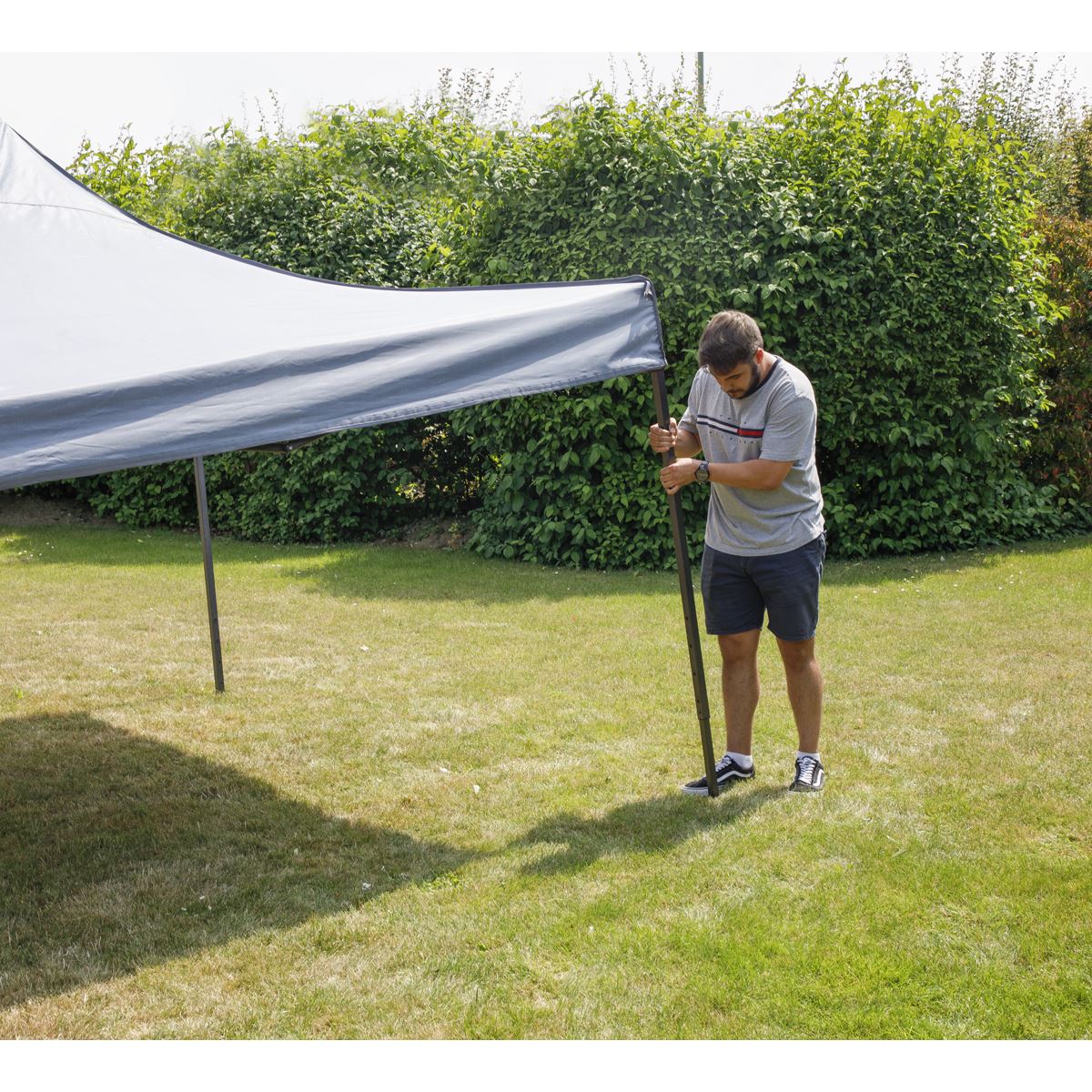 Dellonda Grey Premium 3 x 3m Pop-Up Gazebo, PVC Coated, Water Resistant Fabric, Supplied with Carry Bag & Accesories