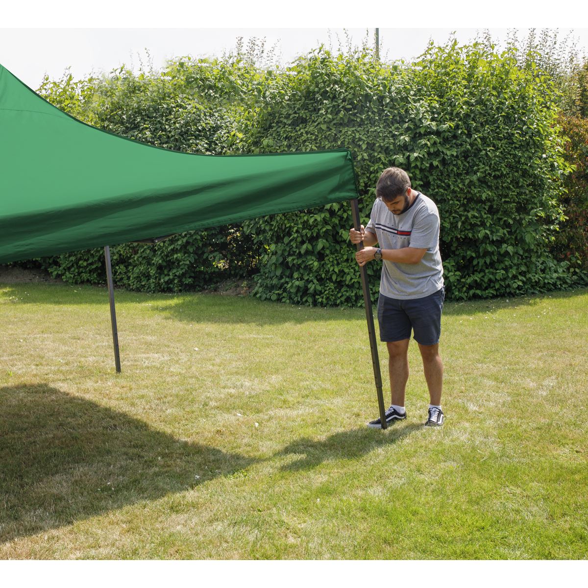 Dellonda Dark Green Premium 3 x 3m Pop-Up Gazebo, PVC Coated, Water Resistant Fabric, Supplied with Carry Bag & Accesories