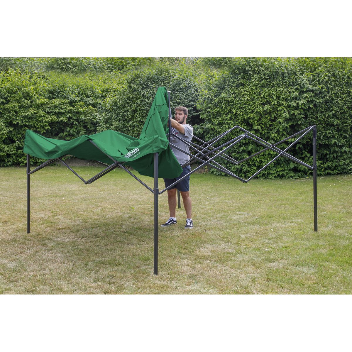 Dellonda Dark Green Premium 2x2m Pop-Up Gazebo, Heavy Duty, PVC Coated, Water Resistant Fabric, Supplied with Carry Bag & Accesories