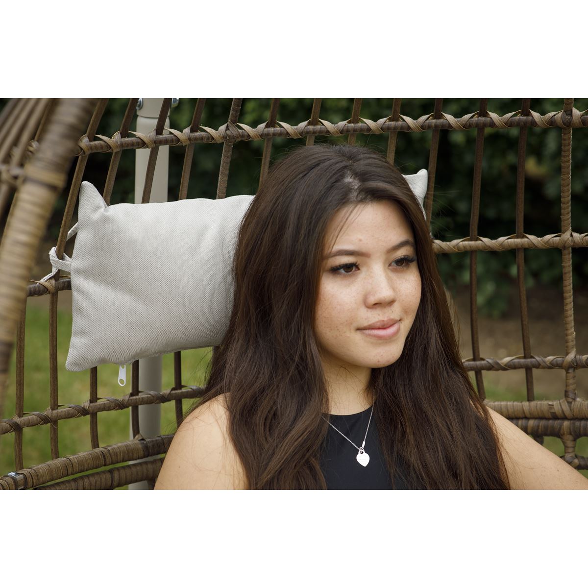 Dellonda Single Swinging Egg Chair with Cushion