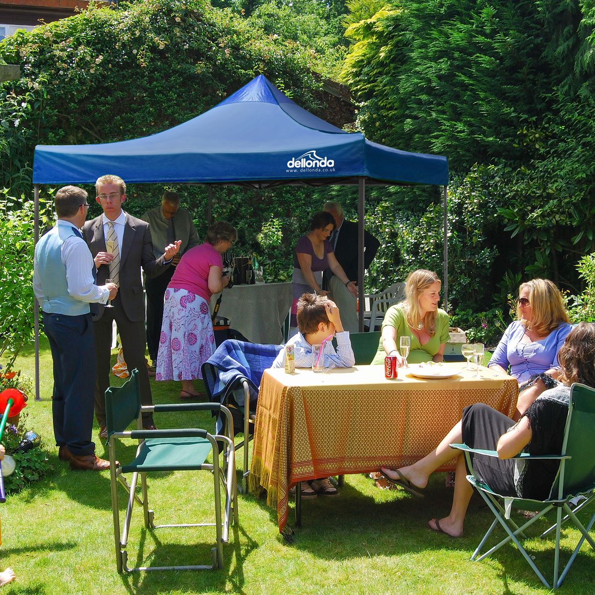Dellonda Blue Premium 3 x 3m Pop-Up Gazebo, PVC Coated, Water Resistant Fabric, Supplied with Carry Bag & Accesories